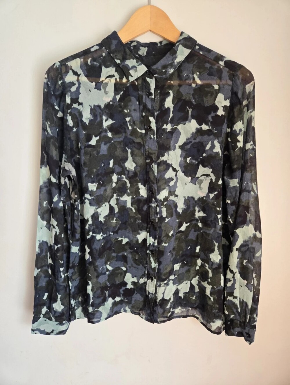 InWEAR Button-Up Shirt in Black & Gray Print